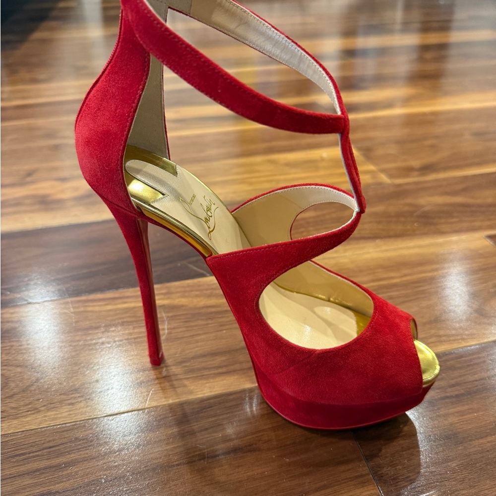 Red Stiletto Heels louboutin